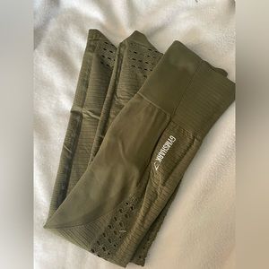 GYMSHARK ENERGY SEAMLESS LEGGINGS ARMY GREEN